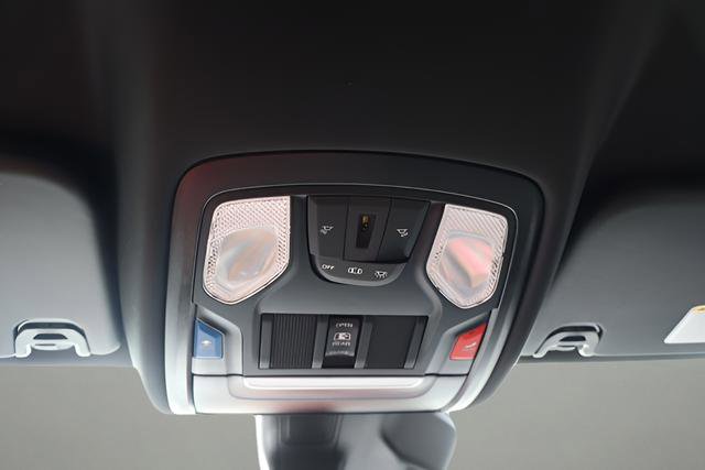 New 2026 RAM 1500 Express AWD/4WD image 26
