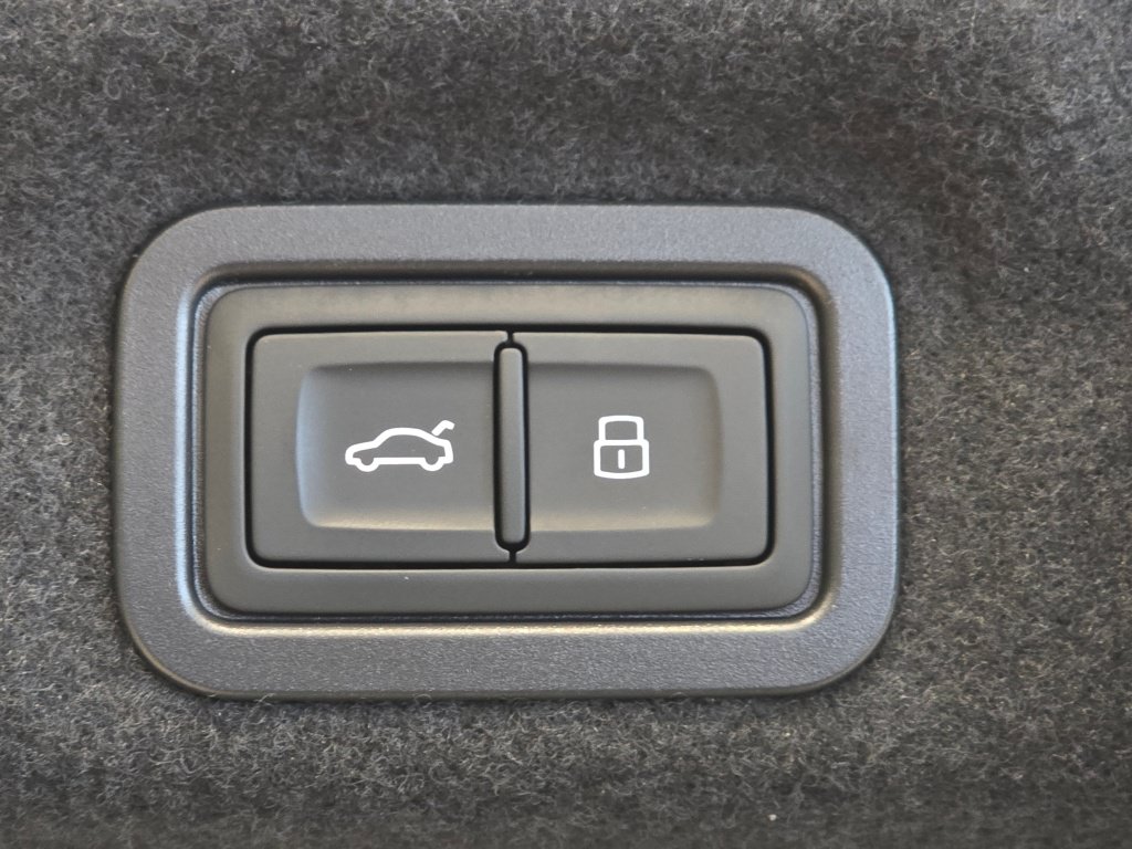 New 2026 Audi A6 Premium Plus AWD/4WD image 20