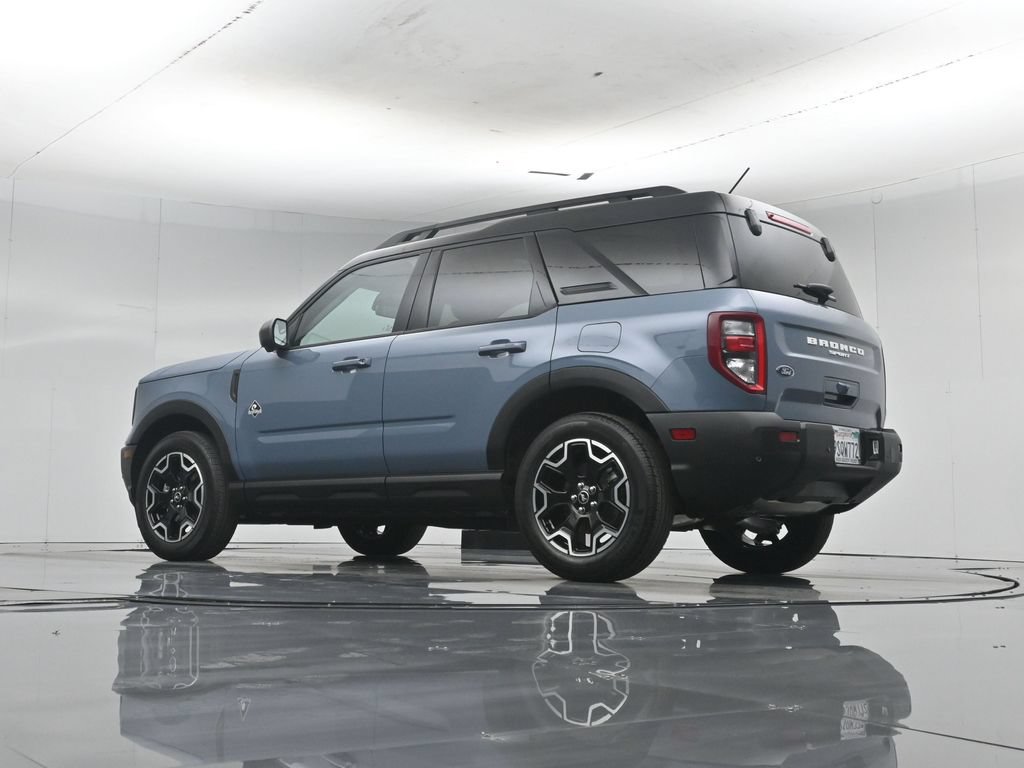 Used 2025 Ford Bronco Sport Outer Banks w/ Outer Banks Tech Package+ AWD/4WD image 55