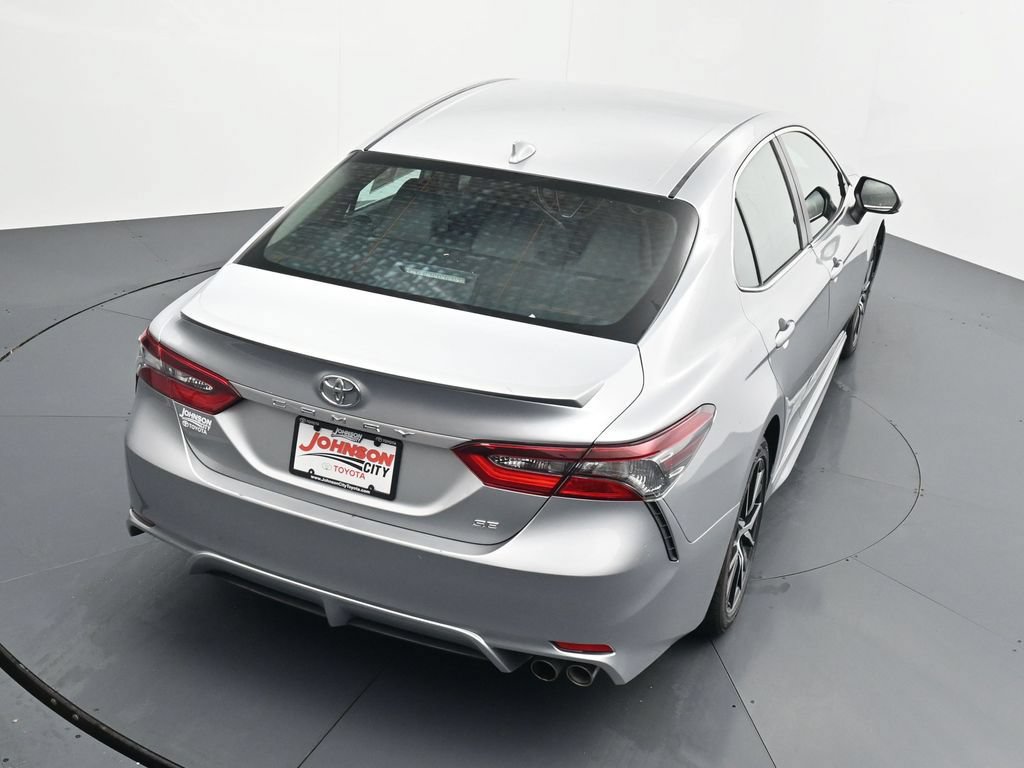 Used 2024 Toyota Camry SE FWD image 29