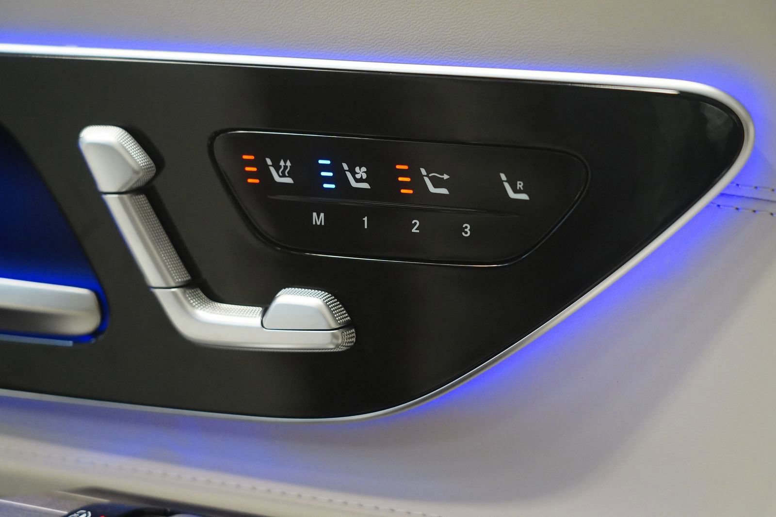 New 2026 Mercedes-Benz SL 55 AMG 4MATIC image 35