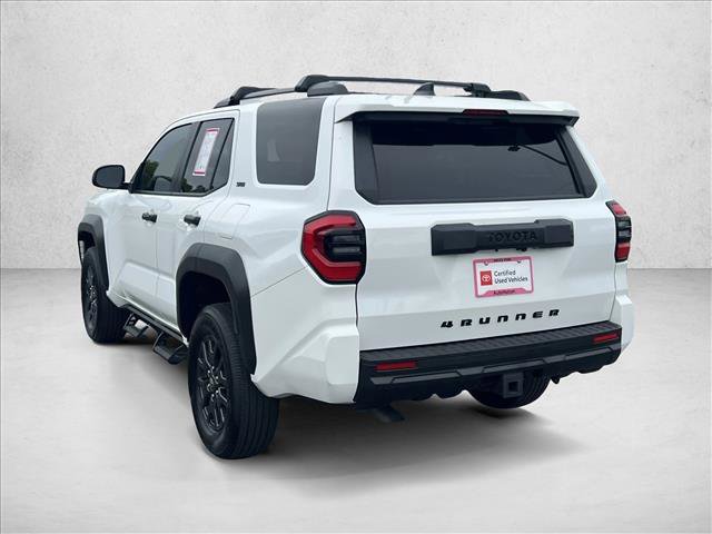 Used 2025 Toyota 4Runner SR5 AWD/4WD image 7