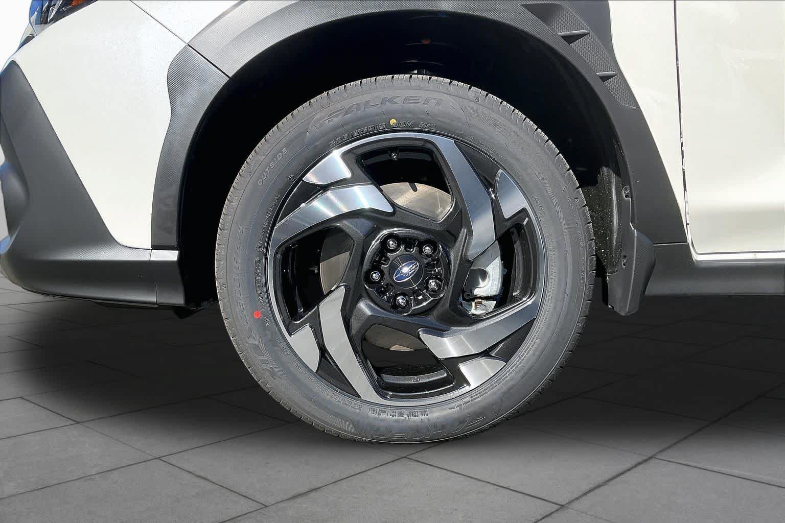 New 2026 Subaru Crosstrek 2.5i Limited AWD/4WD image 11