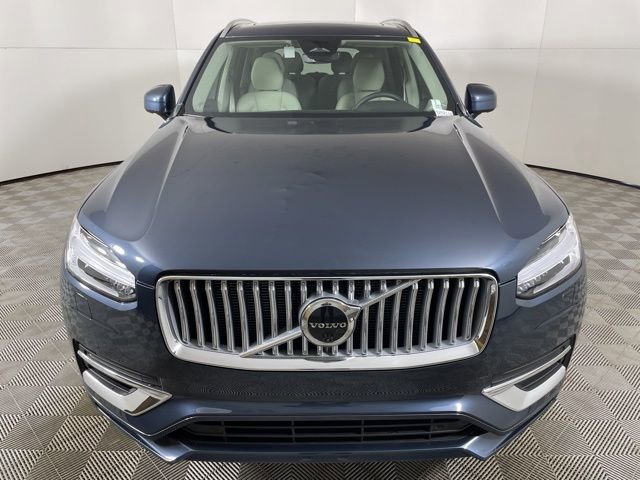 Used 2025 Volvo XC90 T8 Plus AWD/4WD image 8