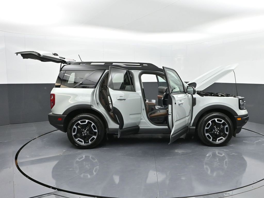 Used 2024 Ford Bronco Sport Outer Banks w/ Tech Package image 49