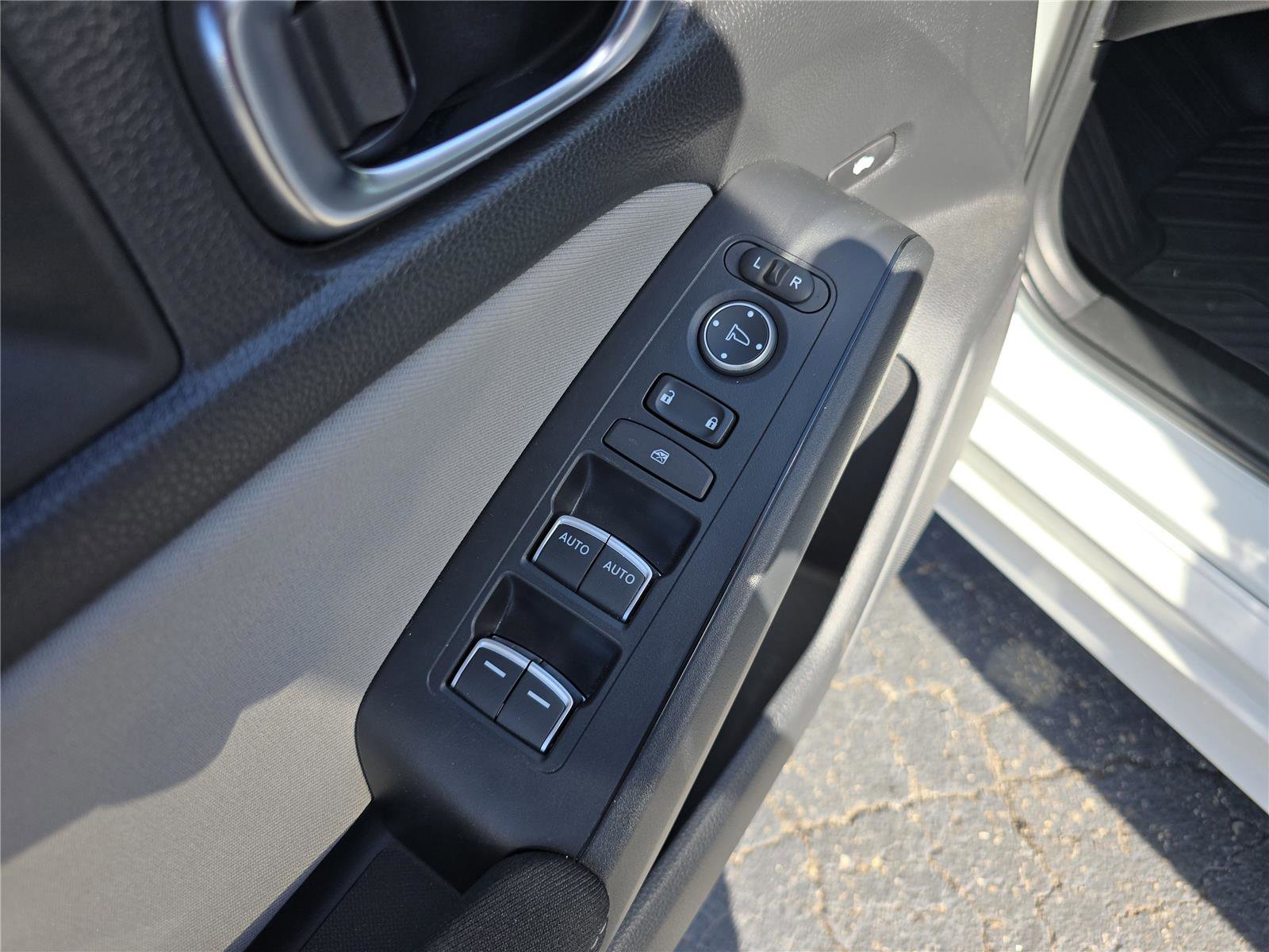 Used 2022 Honda Civic LX image 19