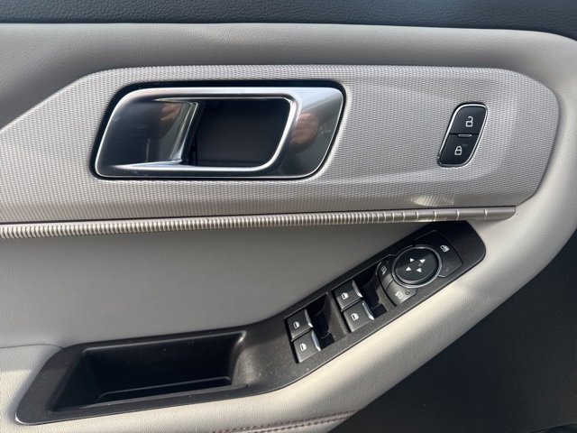 New 2026 Ford Explorer Active w/ Active Comfort Package image 20