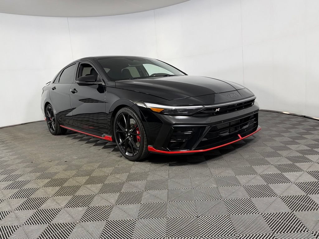 Used 2025 Hyundai Elantra N FWD image 5