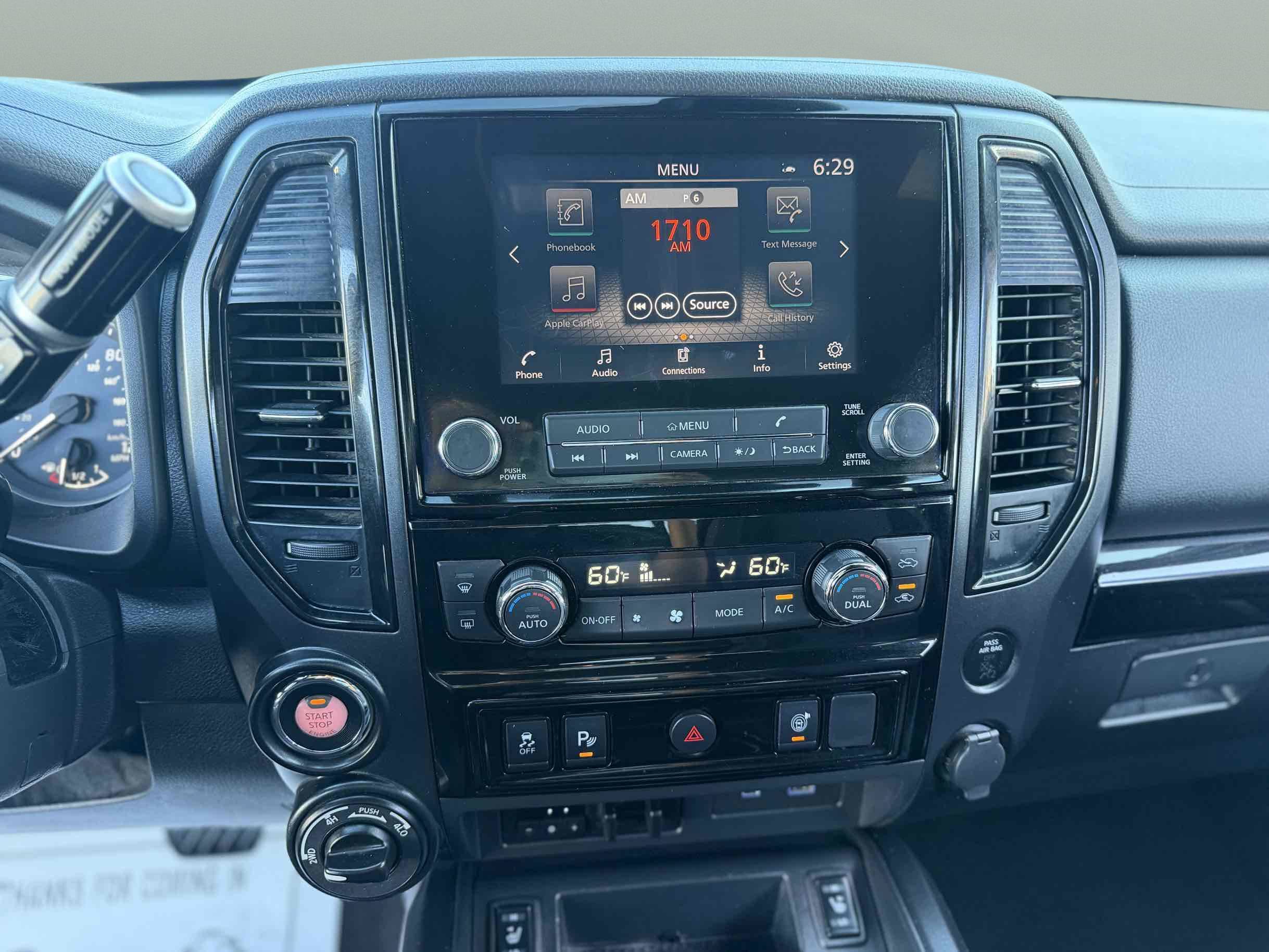 Used 2023 Nissan Titan SV w/ SV Convenience Package AWD/4WD image 15