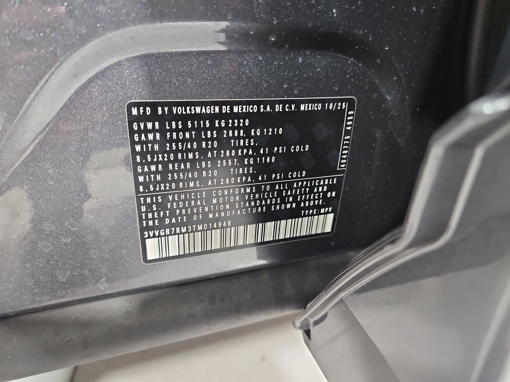 New 2026 Volkswagen Tiguan SE R-Line image 26