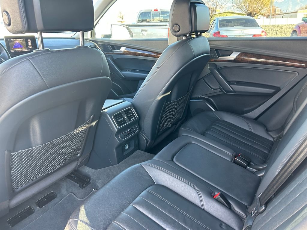 Used 2018 Audi Q5 2.0T Premium image 31