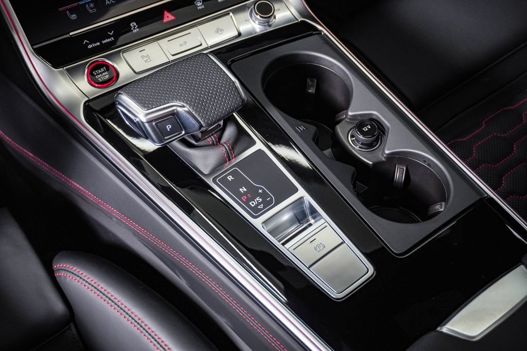 Used 2026 Audi RS 6 performance AWD/4WD image 31