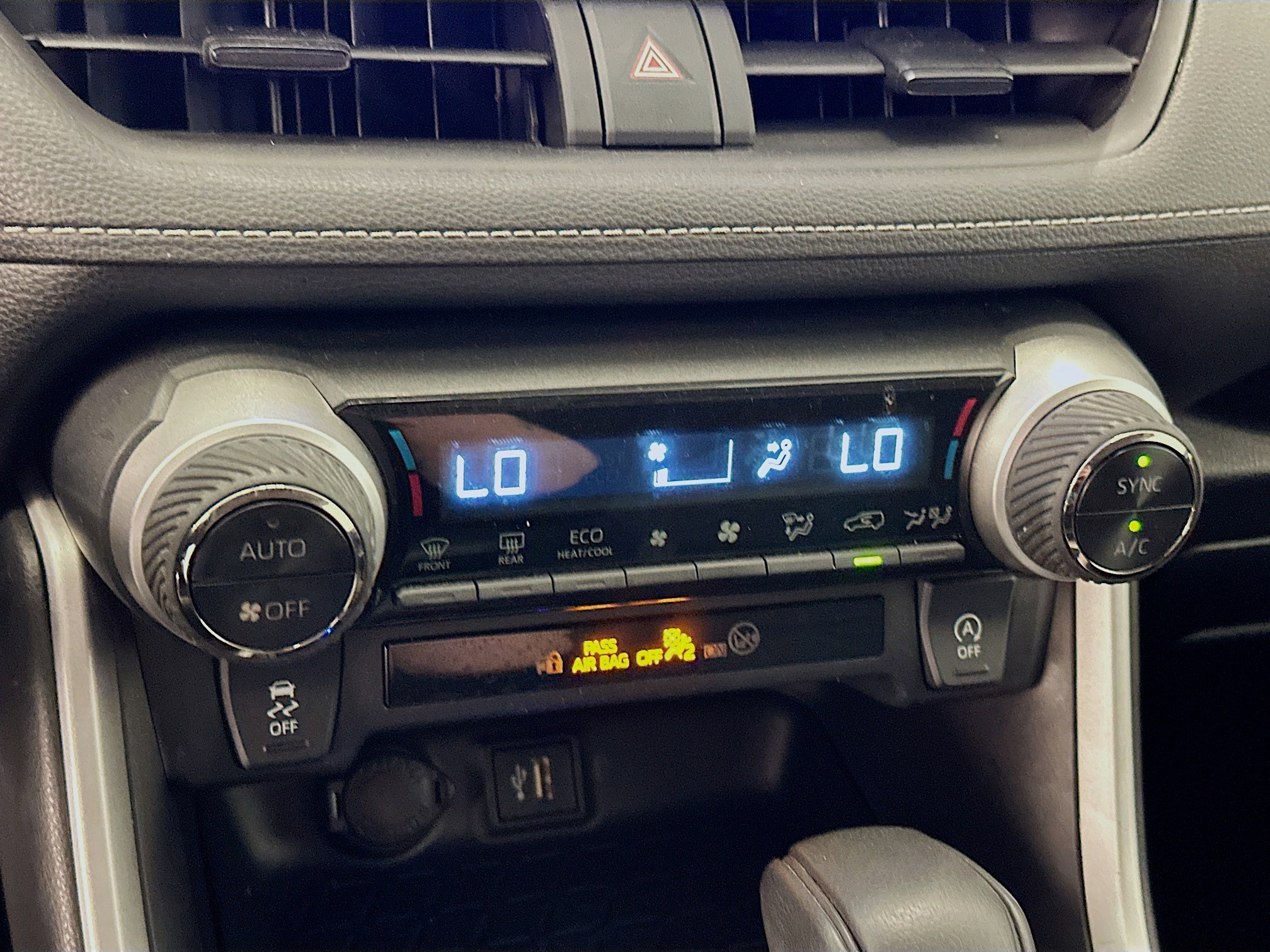 Used 2024 Toyota RAV4 XLE image 24