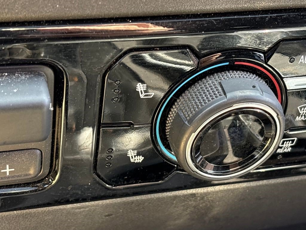 Certified 2023 Chevrolet Silverado 1500 RST w/ Convenience Package II AWD/4WD image 19