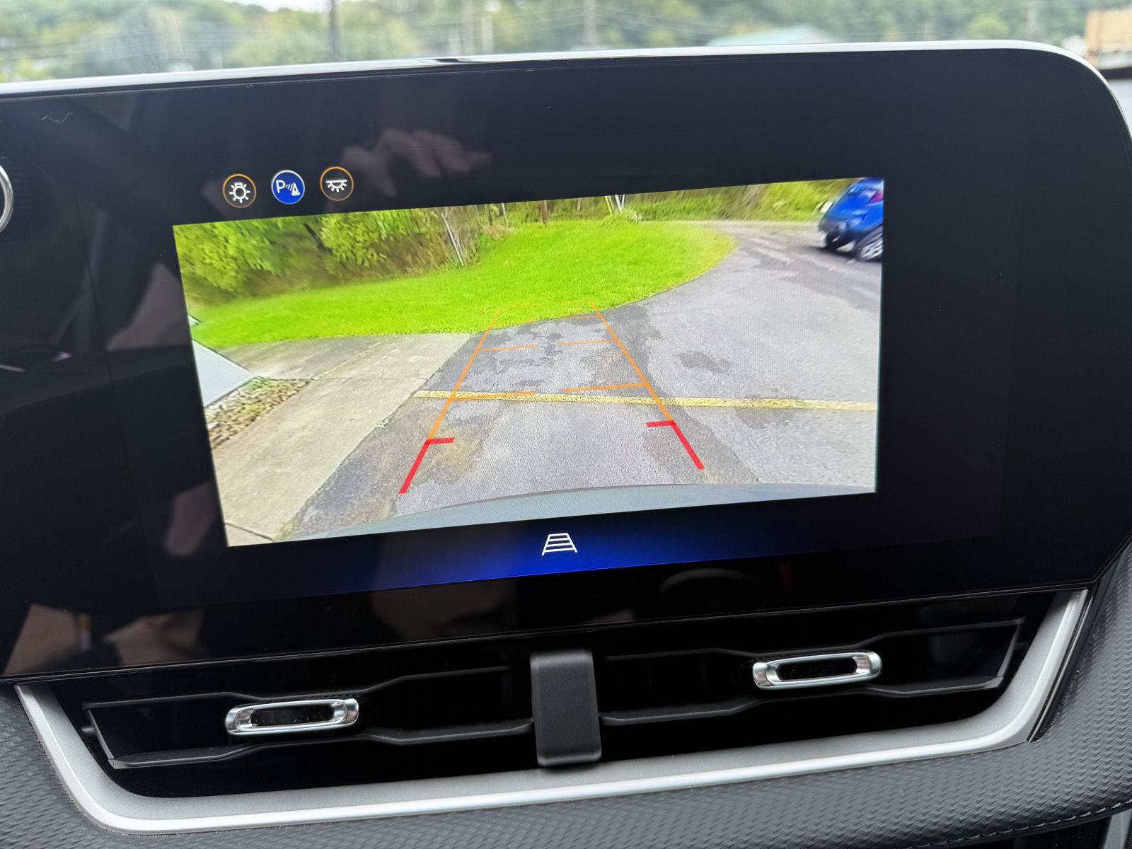 Used 2026 Chevrolet Equinox LT AWD/4WD image 14