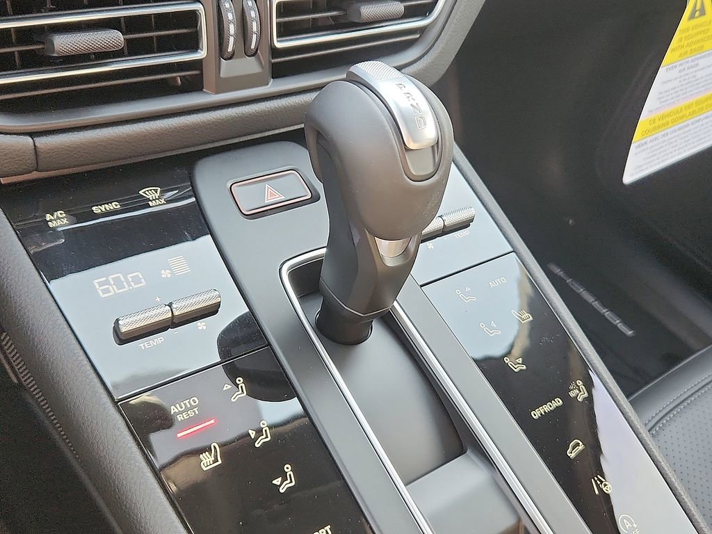 New 2026 Porsche Macan GTS AWD/4WD image 15