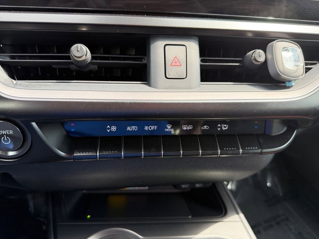Used 2025 Lexus UX 300h AWD w/ Accessory Package (Z2) image 20