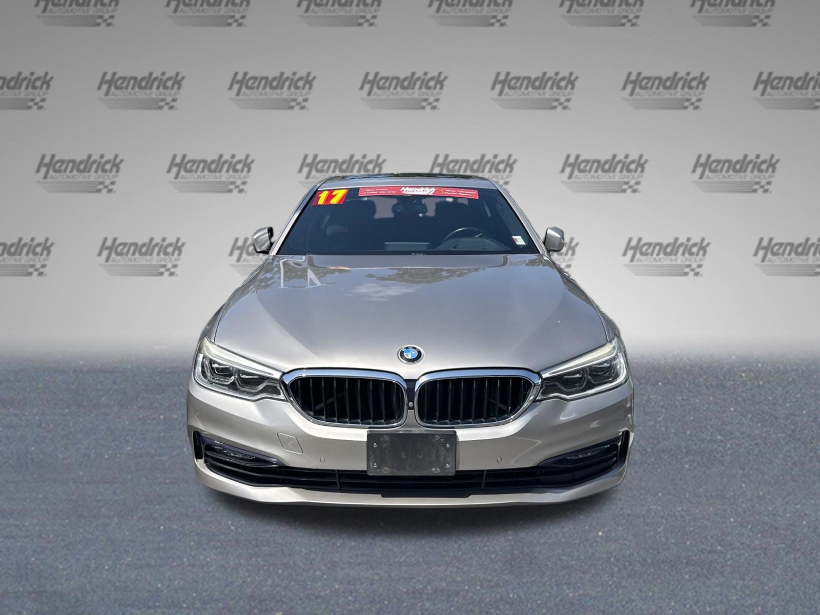 Used 2017 BMW 540i RWD image 3