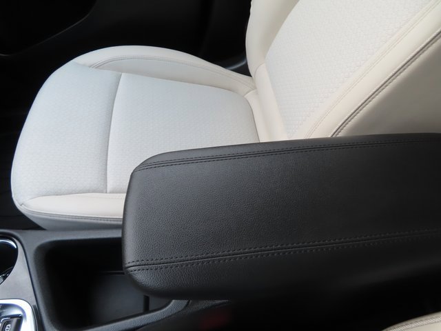 Used 2023 Buick Encore GX Preferred w/ Cold Weather Comfort Package image 33