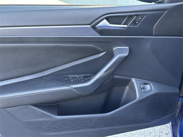 Used 2023 Volkswagen Jetta SE w/ Panoramic Sunroof Package image 20