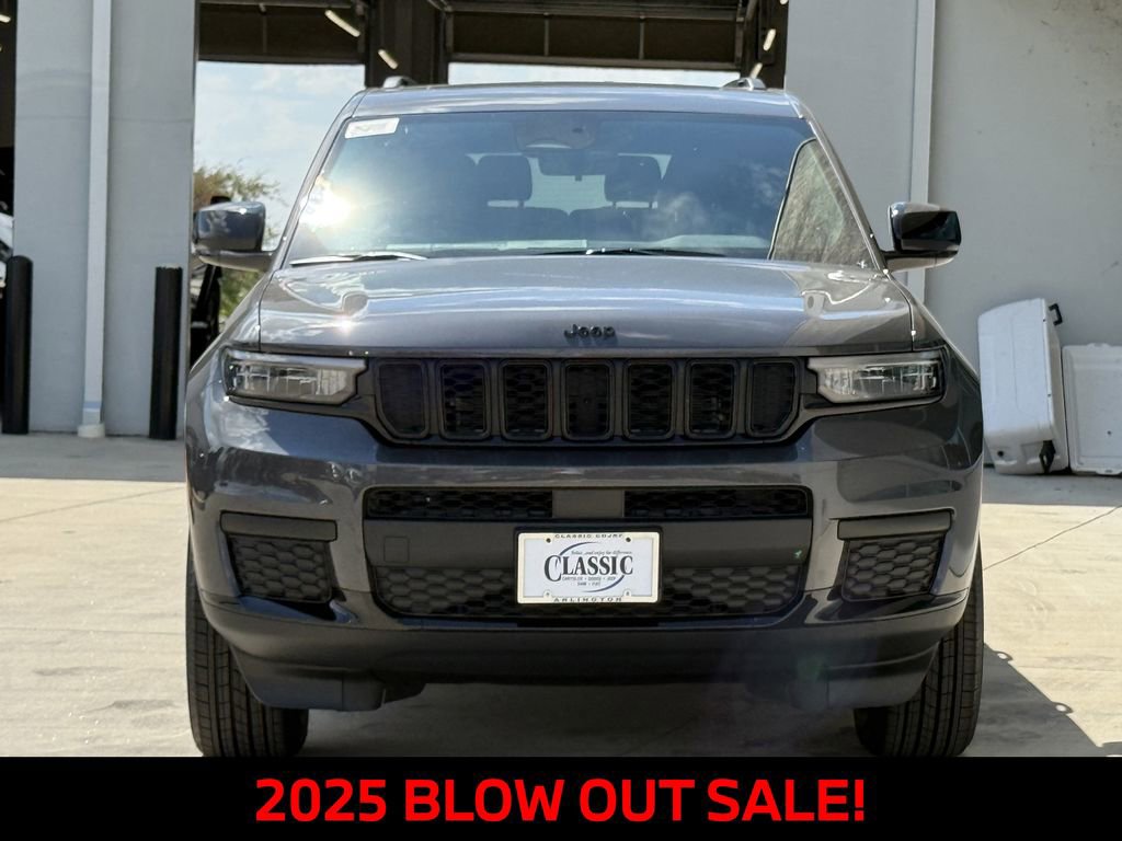 New 2025 Jeep Grand Cherokee L Altitude image 7
