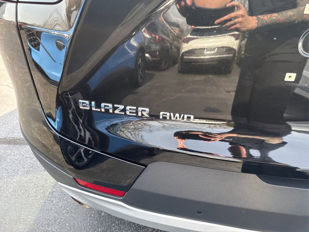 Used 2022 Chevrolet Blazer LT AWD/4WD image 15