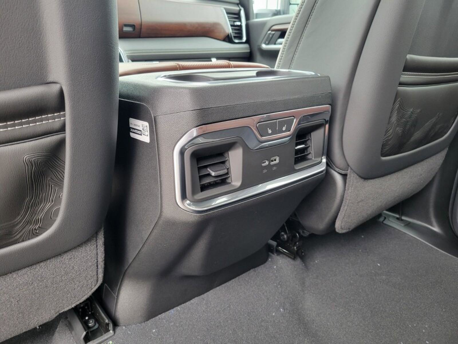 New 2026 GMC Sierra 3500 Denali Ultimate image 31