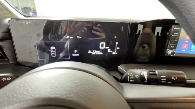 Used 2025 Nissan Kicks S FWD image 24