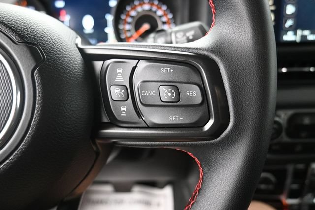 Used 2025 Jeep Wrangler Unlimited Rubicon AWD/4WD image 20