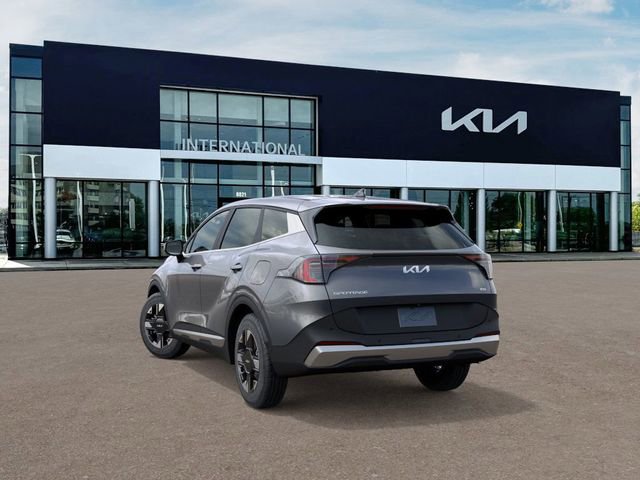New 2026 Kia Sportage LX image 4