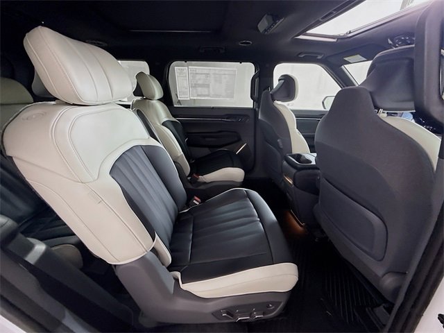 New 2026 Kia EV9 GT-Line image 30