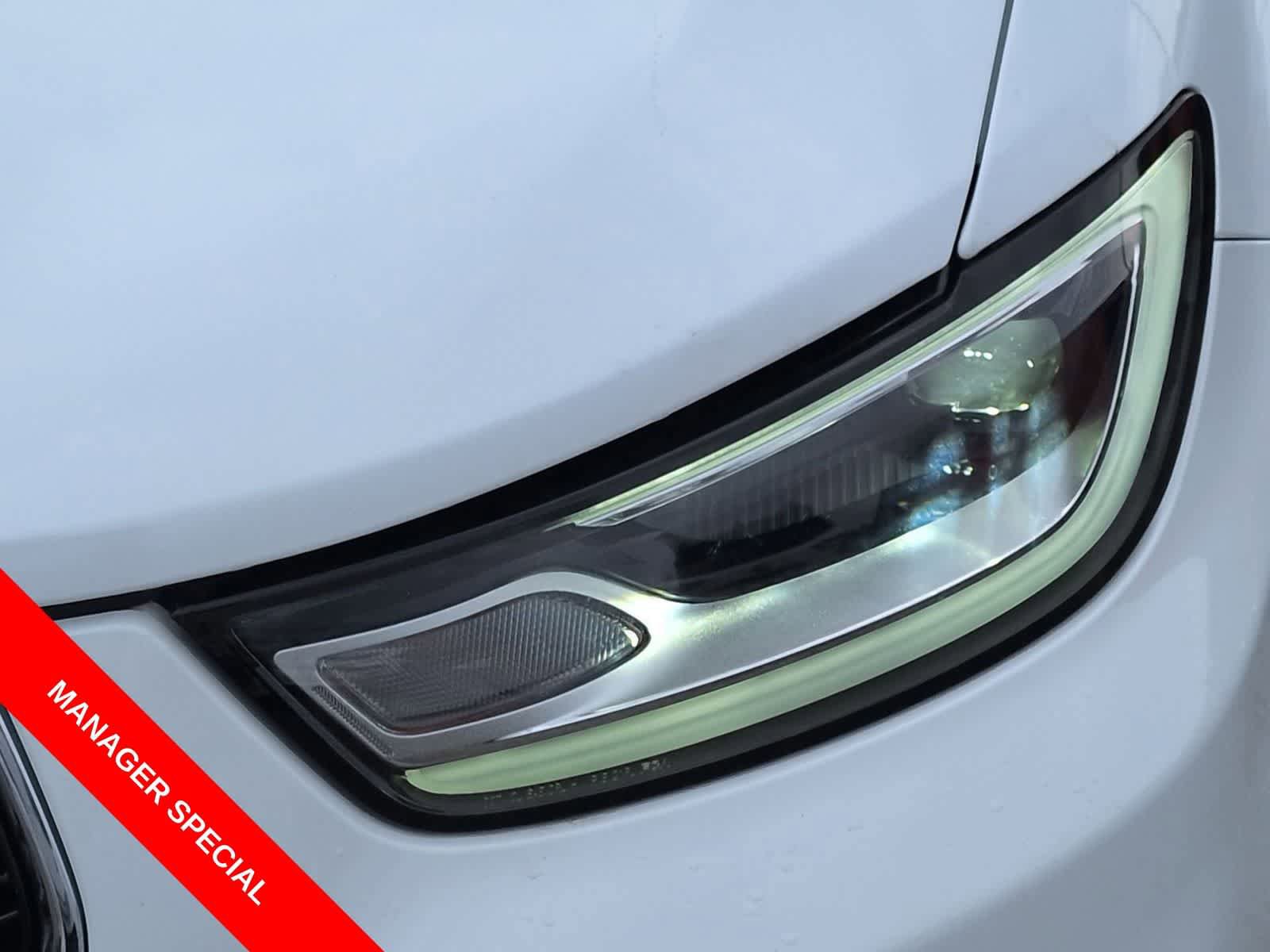 New 2026 Chrysler Pacifica Select FWD image 11