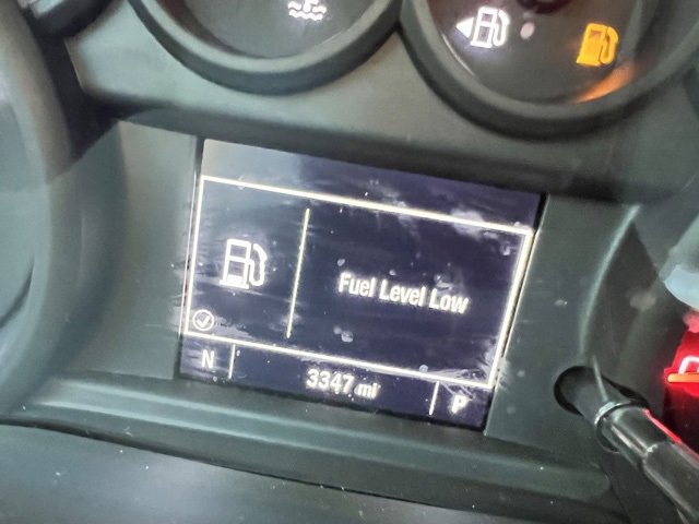 Used 2025 Chevrolet Silverado 1500 Custom image 15