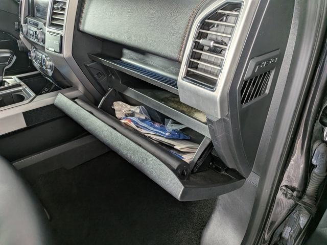 Used 2019 Ford F150 Platinum w/ Equipment Group 701A Luxury image 34