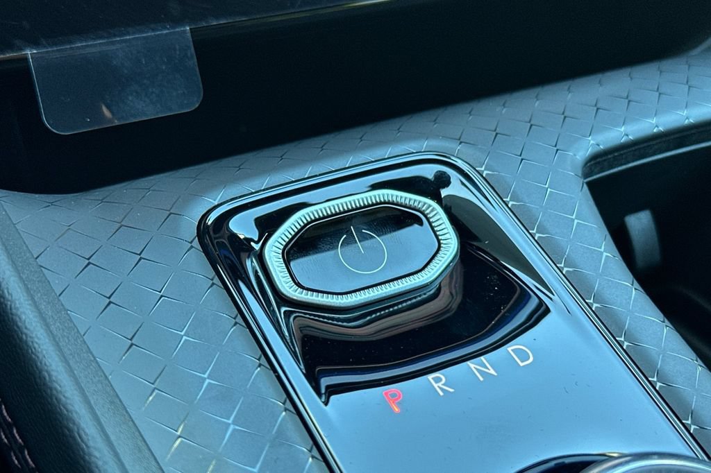 New 2025 Jeep Wagoneer S Limited AWD/4WD image 21