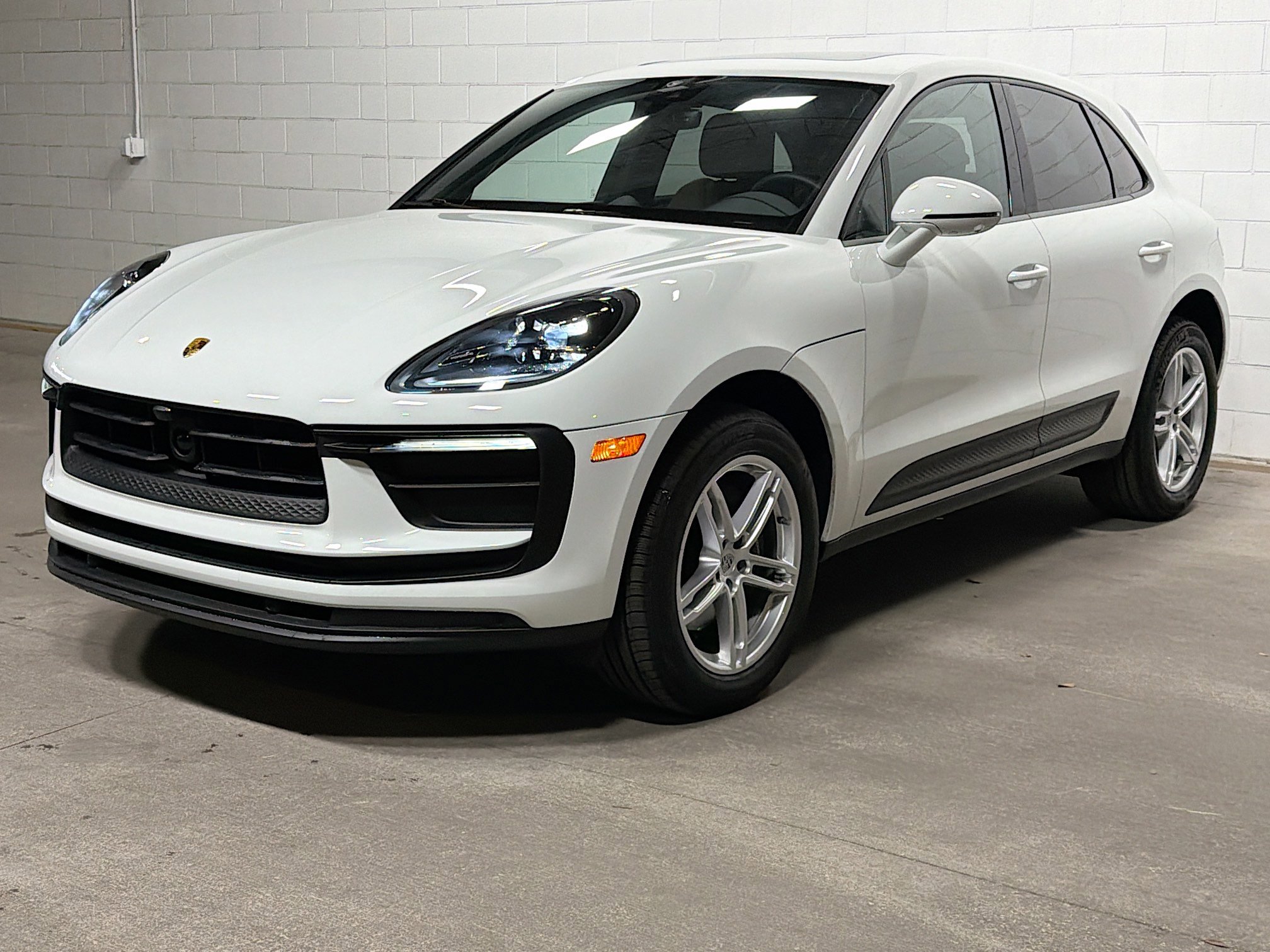 Certified 2025 Porsche Macan