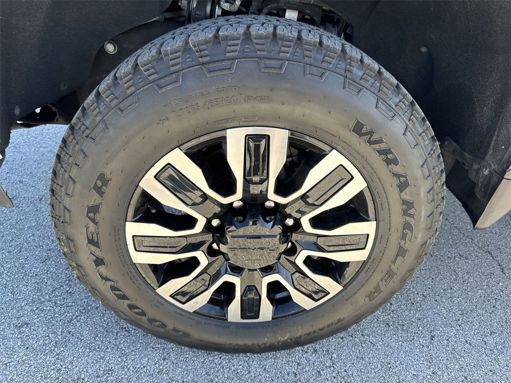 Certified 2020 GMC Sierra 2500 Denali w/ Denali Ultimate Package image 38