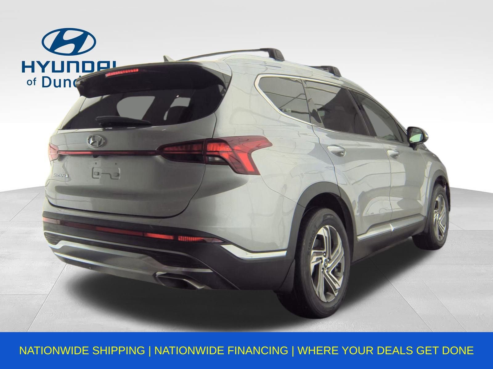 Used 2022 Hyundai Santa Fe SEL w/ Convenience Package image 5