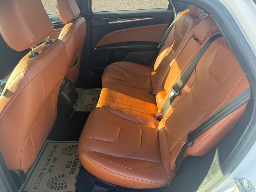 Used 2020 Ford Fusion Titanium image 23