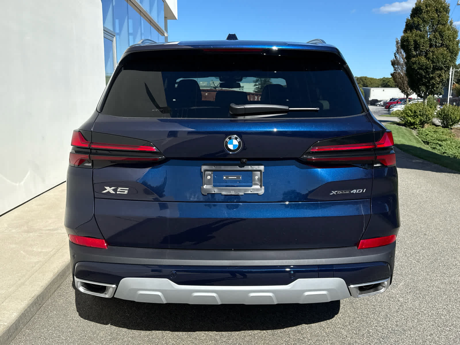 New 2026 BMW X5 xDrive40i w/ Climate Comfort Package image 5