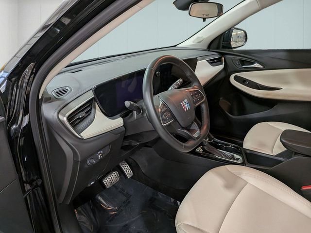 Certified 2024 Buick Encore GX Sport Touring w/ Advanced Technology Package AWD/4WD image 11