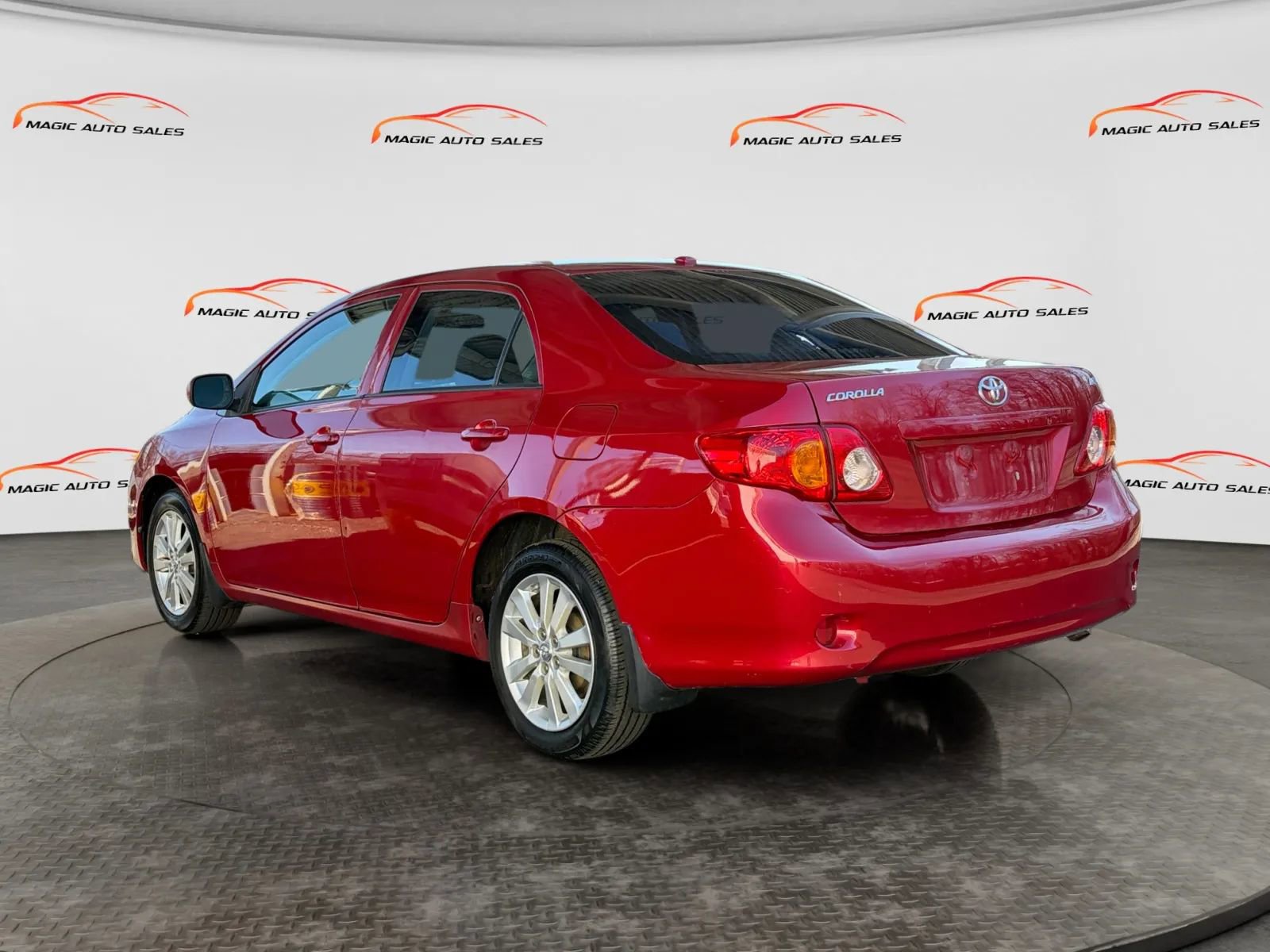 Used 2010 Toyota Corolla LE image 6