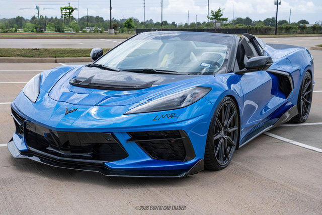 Used 2024 Chevrolet Corvette Stingray Premium Conv w/ Stealth Interior Trim Package RWD image 14
