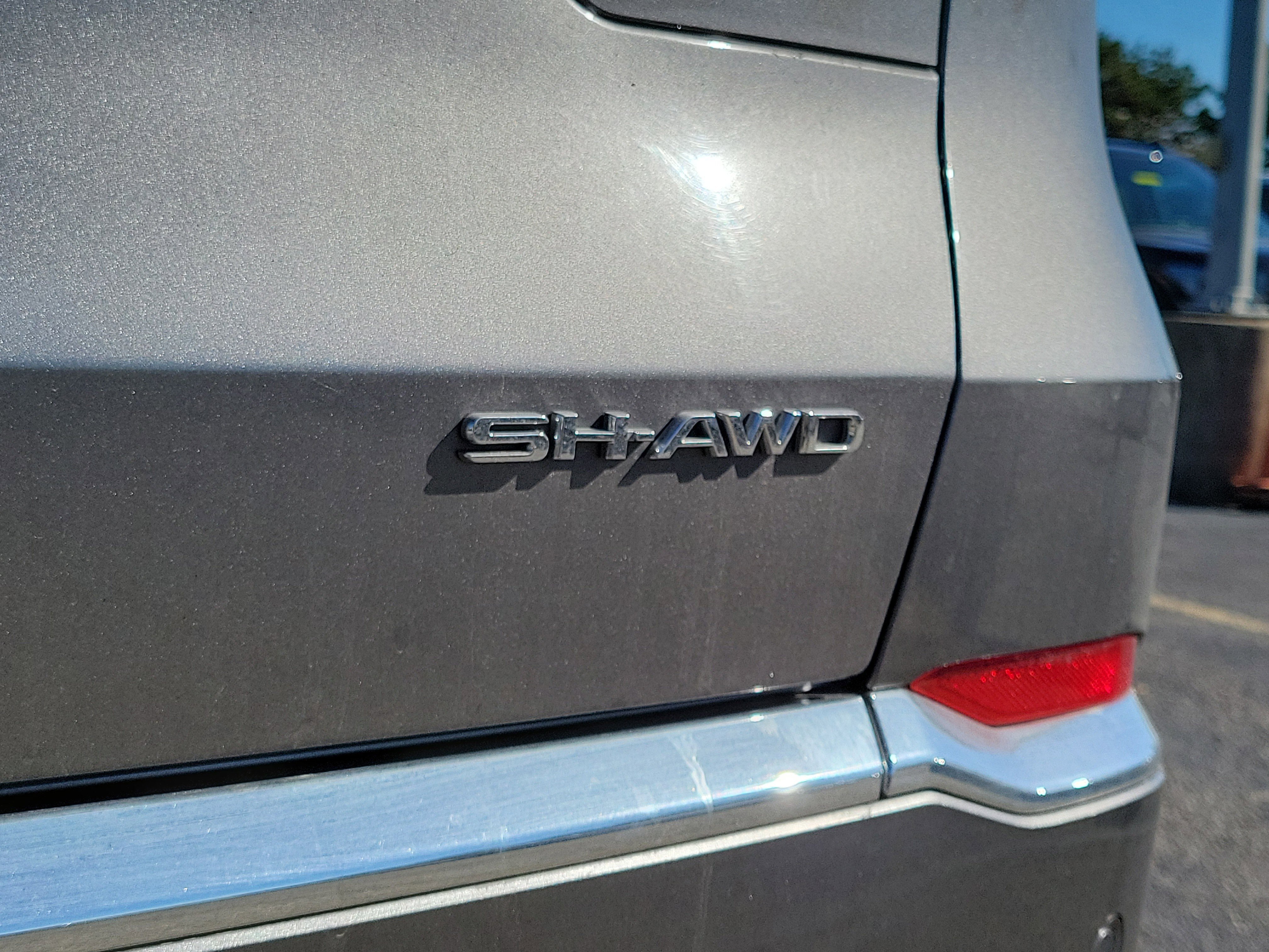 Used 2022 Acura MDX SH-AWD w/ Technology Package image 7