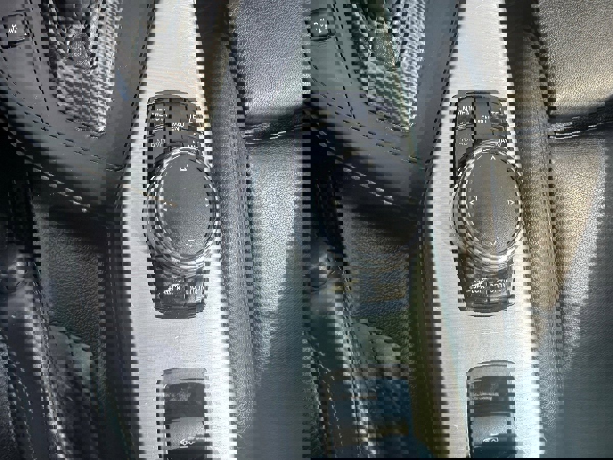 Used 2016 BMW M235i xDrive Convertible image 34