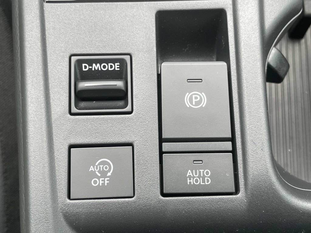 New 2026 Nissan Sentra SR w/ SR Premium Package FWD image 29