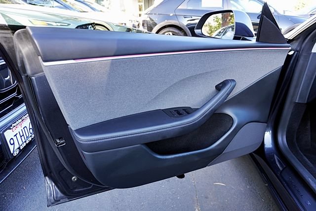 Used 2025 Tesla Model 3 Long Range RWD image 21