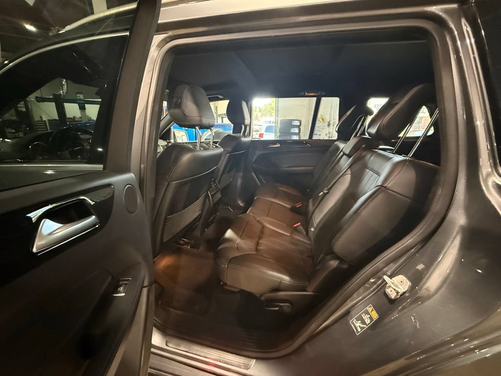 Used 2018 Mercedes-Benz GLS 450 4MATIC image 15