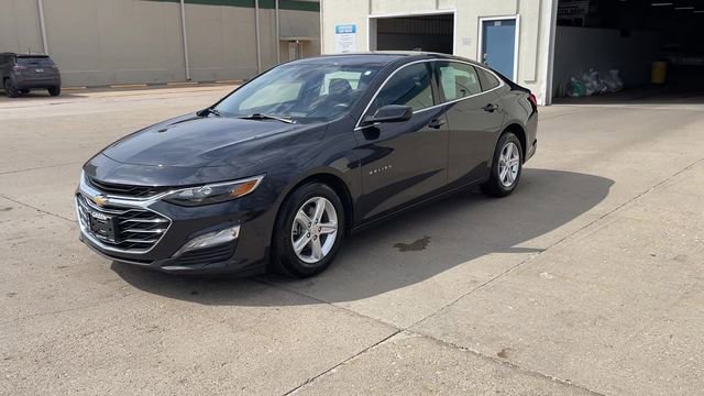 Used 2023 Chevrolet Malibu LT image 4
