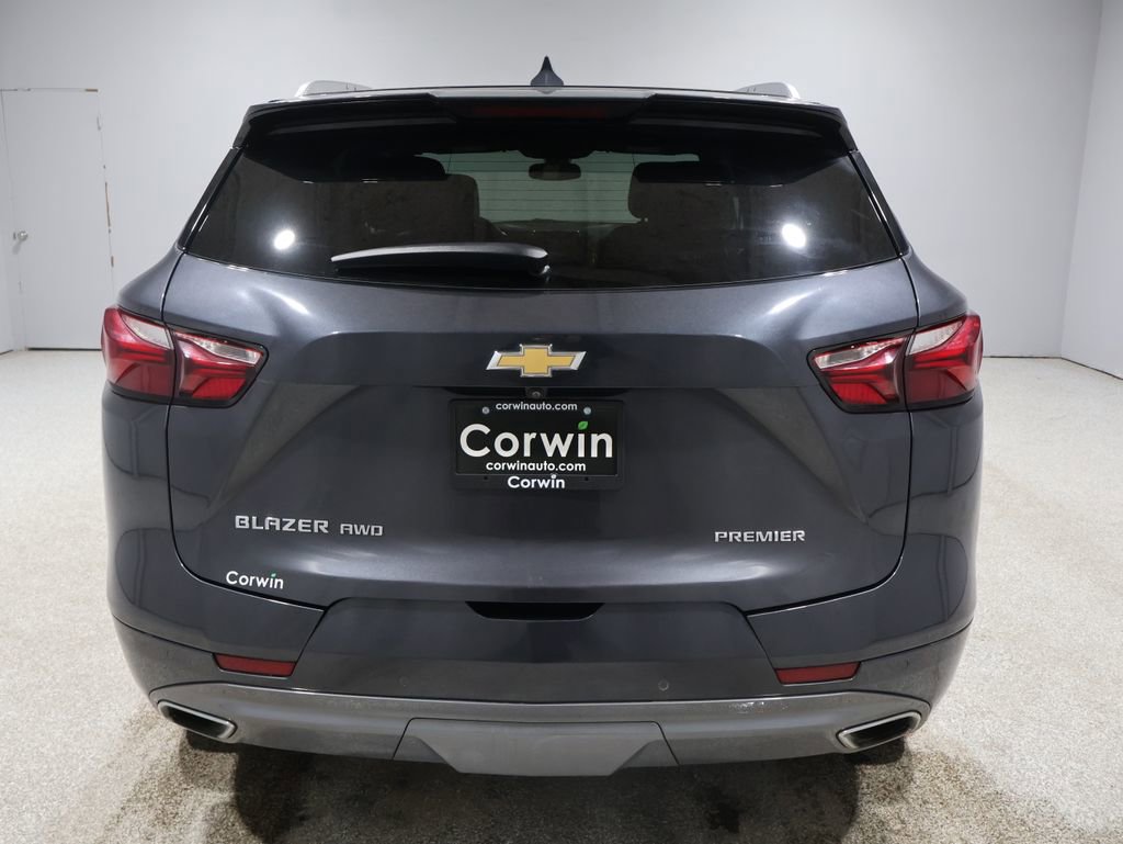 Used 2022 Chevrolet Blazer Premier image 3